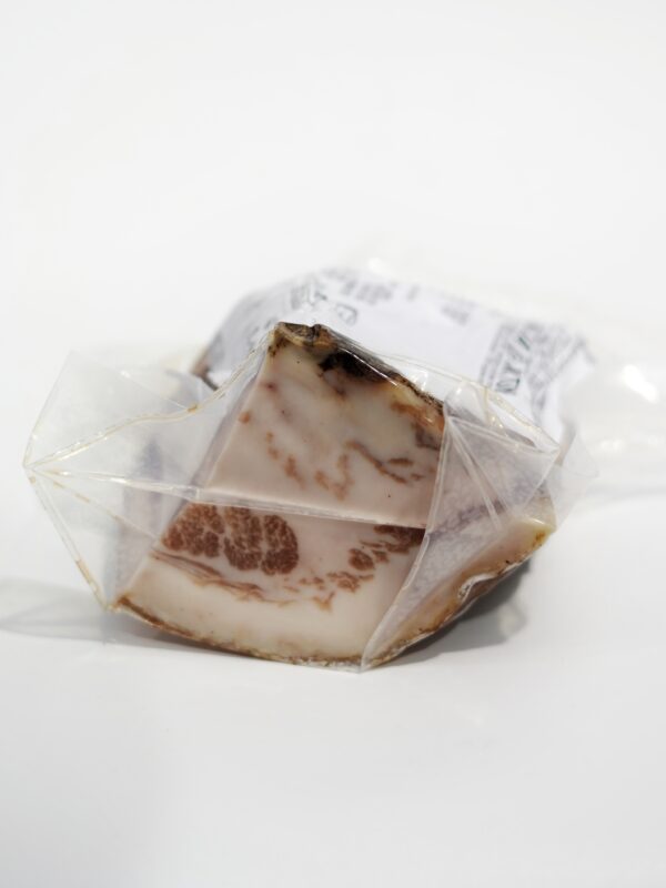 TUSCAN FINEST GUANCIALE APPROX 500GR IGP MATTONE DUE - Image 2